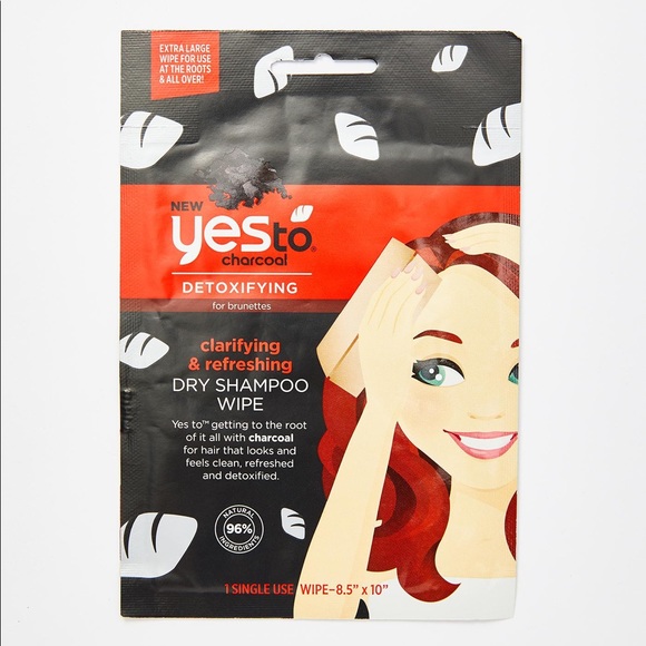 Yes To Other - Yes To Charcoal Detoxifying Dry Shampoo Wipe